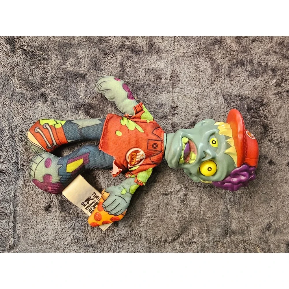 The Last Kids on Earth Joe's Pizza Boy Zombie Plush Jakks Pacific 9 Inch 2019